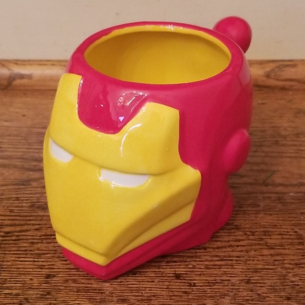Marvel Iron Man Helmet Coffee Mug New